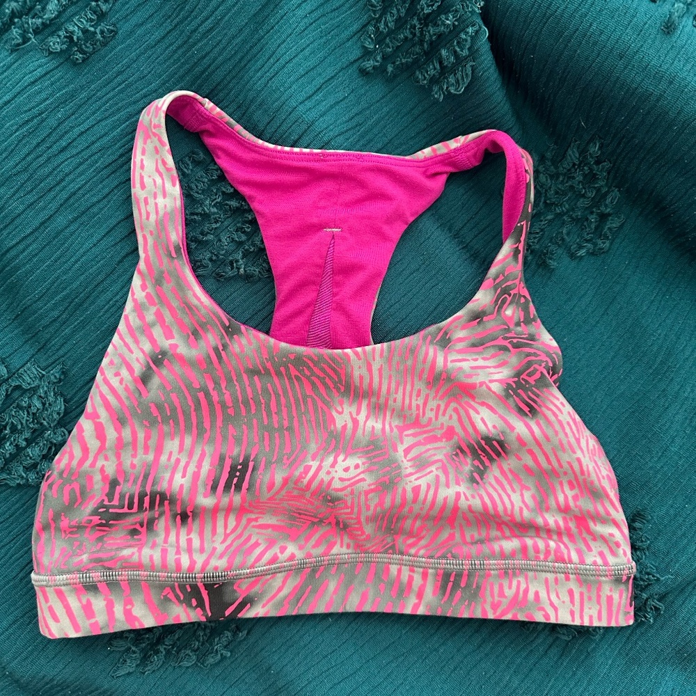 LIMITED EDITION LULULEMON SPORTS BRA